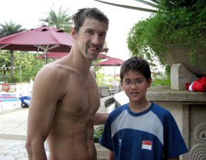 Joseph Schooling đánh bại chính thần tượng của mình để giành HC vàng Olympic đầu tiên trong sự nghiệp. Photo Courtesy: Reuters