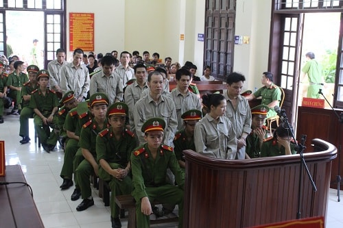 Vietnam sentences 11 to death for trafficking large amount of drug to ...