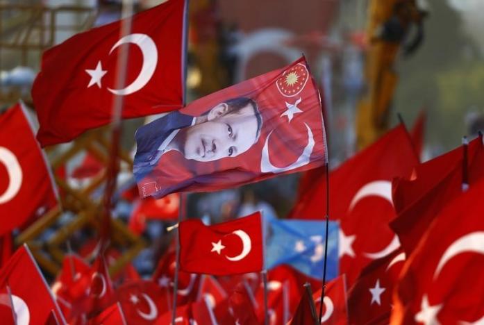 A flag with the picture of Turkey's President Tayyip Erdogan is seen during the Democracy and Martyrs Rally, organised by him and supported by ruling AK Party (AKP), oppositions Republican People's Party (CHP) and Nationalist Movement Party (MHP), to protest against the failed military coup attempt, in Istanbul, Turkey, August 7, 2016.  (Photo: Reuters/ File Photo)