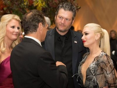 Bữa tiệc năm nay có sự góp mặt của nữ ca sĩ Gwen Stefani và nam ca sĩ nhạc đồng quê Blake Shelton. Cả hai đều là giám khảo kì cựu của cuộc thi The Voice Mỹ. Photo Courtesy: EPA