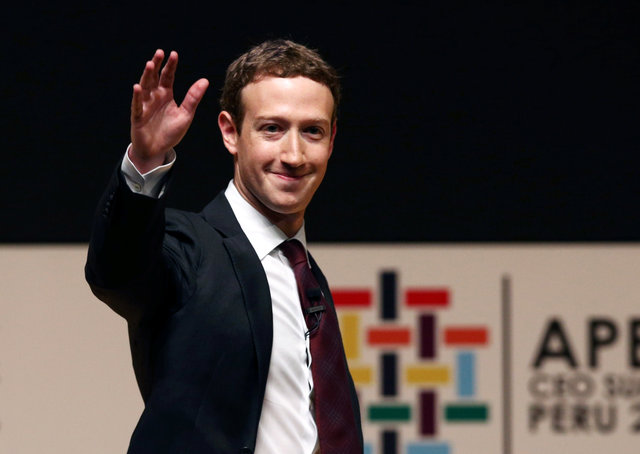 Facebook founder Mark Zuckerberg waves. (Photo: Reuters)