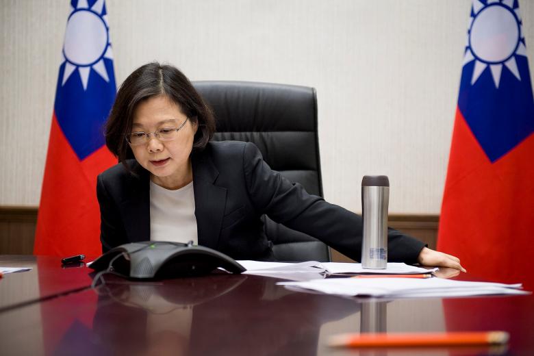 Taiwan's President Tsai Ing-wen speaks on the phone with US president-elect Donald Trump at her office in Taipei (Photo: Taiwan Presidential Office/Handout via Reuters)