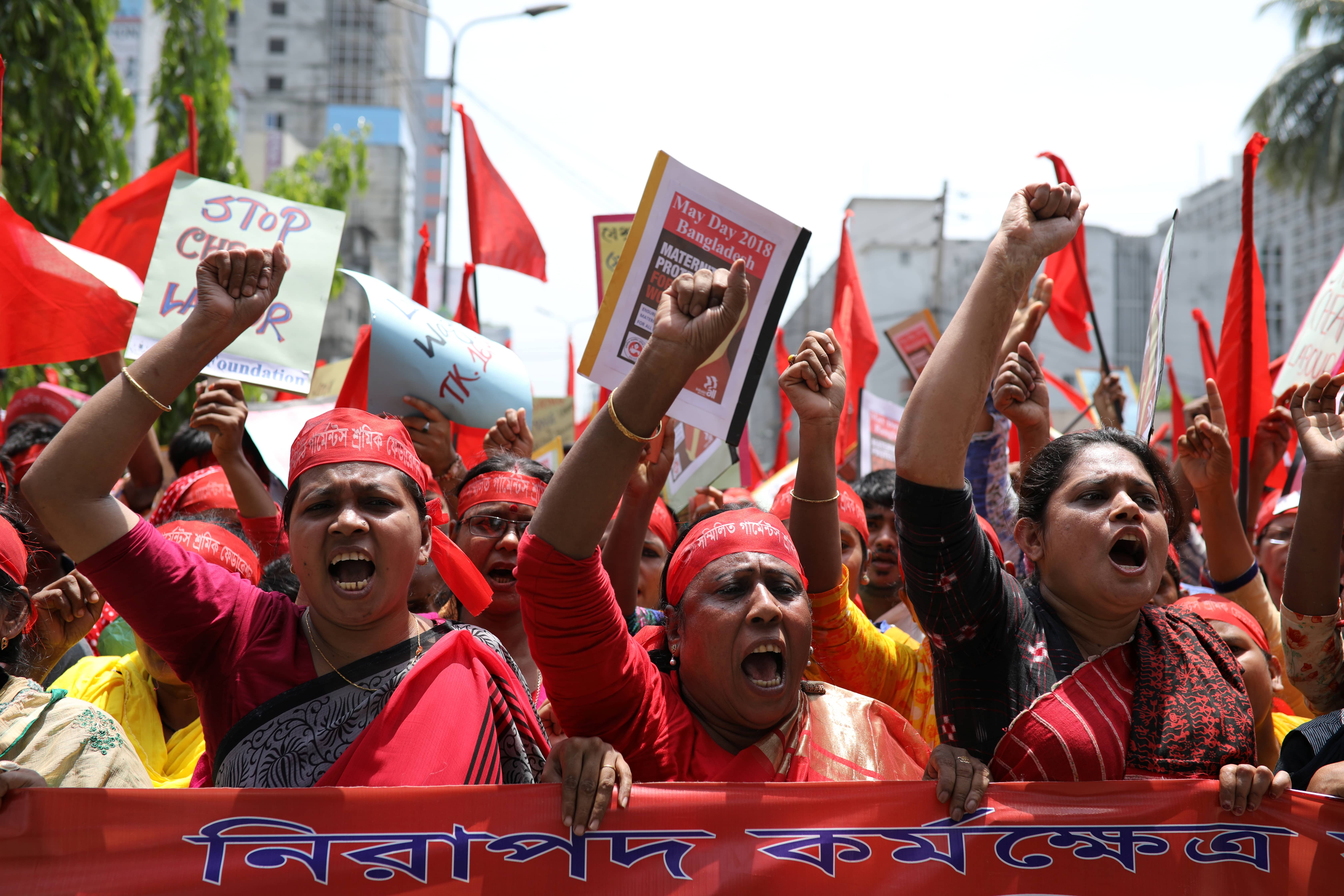 Philippine workers march in protest at short-term contracts - TVTS