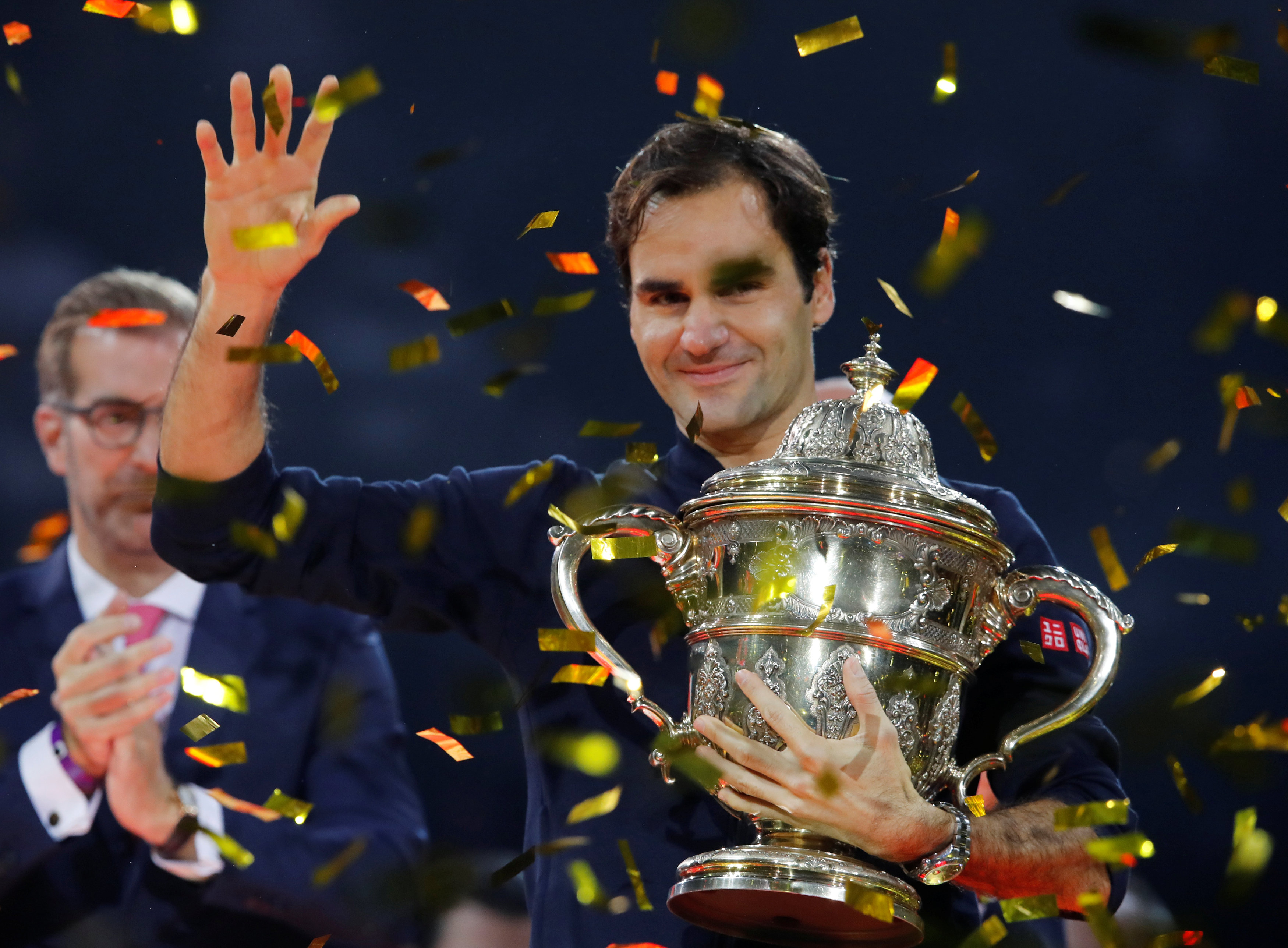 Roger Federer Giành Danh Hiệu Thứ 99 Khi Vô địch Basel Mở Rộng - TVTS